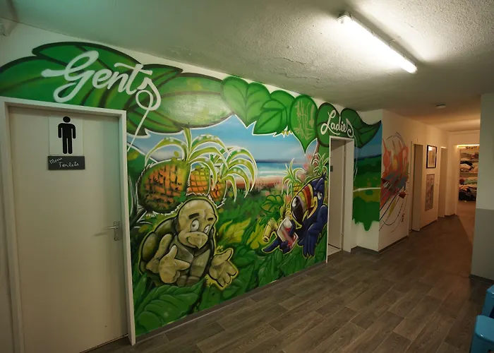 Pauli Hostel