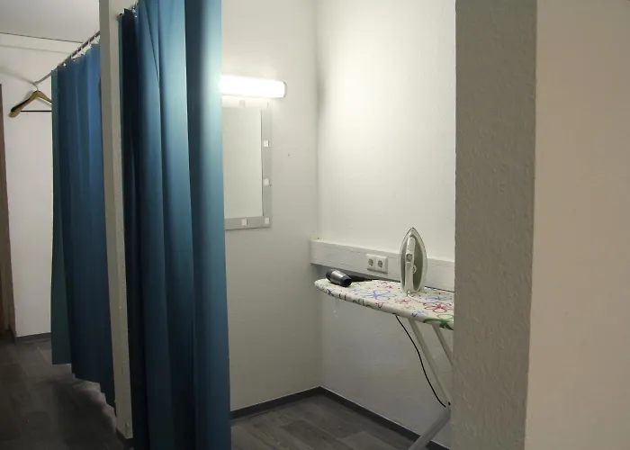 Pauli Hostel